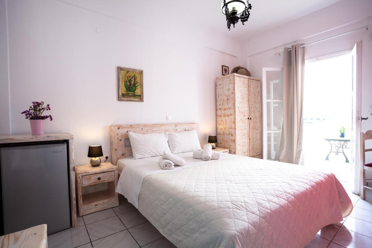 Stella Pension Vlichada Vlychada Esterno foto
